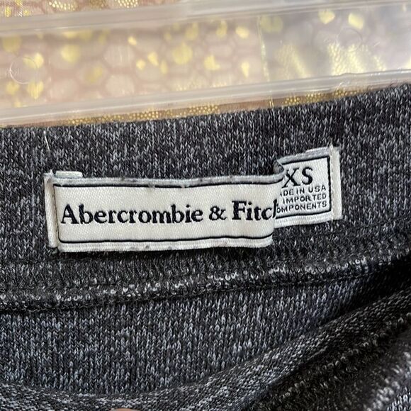 Abercrombie & Fitch gray viscose/elastane mini skirt, size XS - Picture 3 of 5